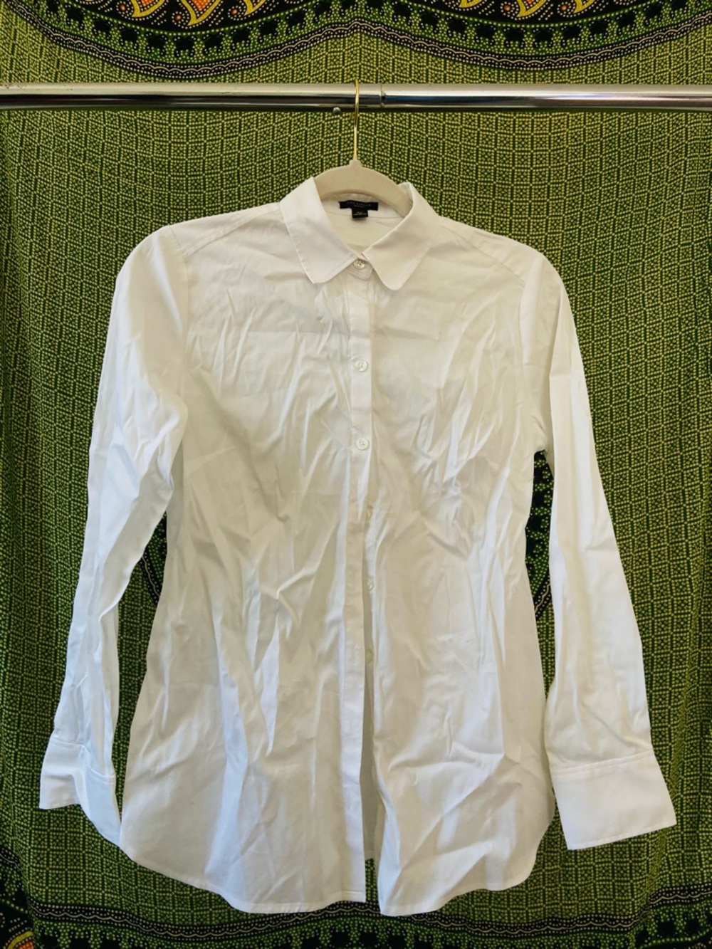 Ann Taylor White Women's Button-Down Shirt - Picture 3 of 3
